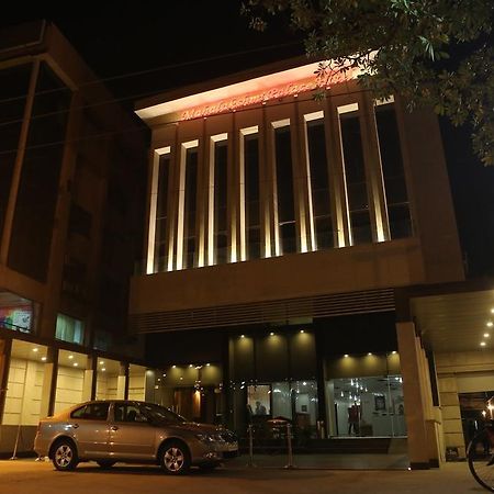 Mahalakshmi Palace Hotel Faridábád Kültér fotó